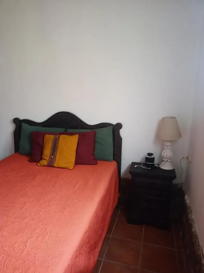 Privatunterkunft Casa Nazareno, Callejon Lemus #9A Entre 6A Y 7A Avenida Norte Antigua