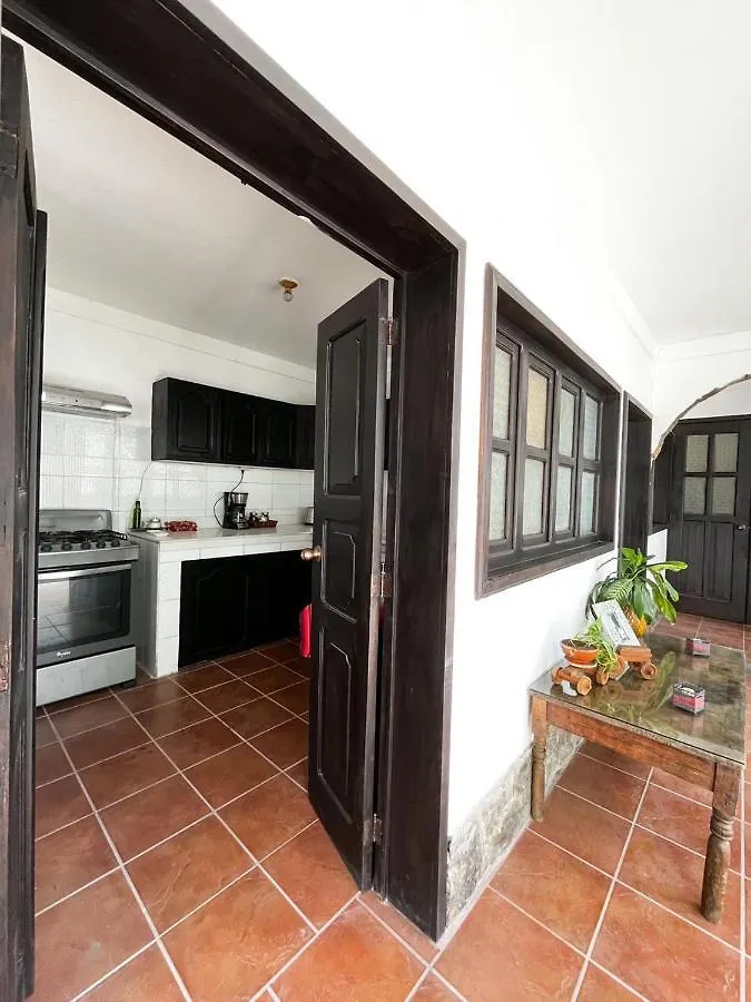 Privatunterkunft Casa Nazareno, Callejon Lemus #9A Entre 6A Y 7A Avenida Norte Antigua Guatemala